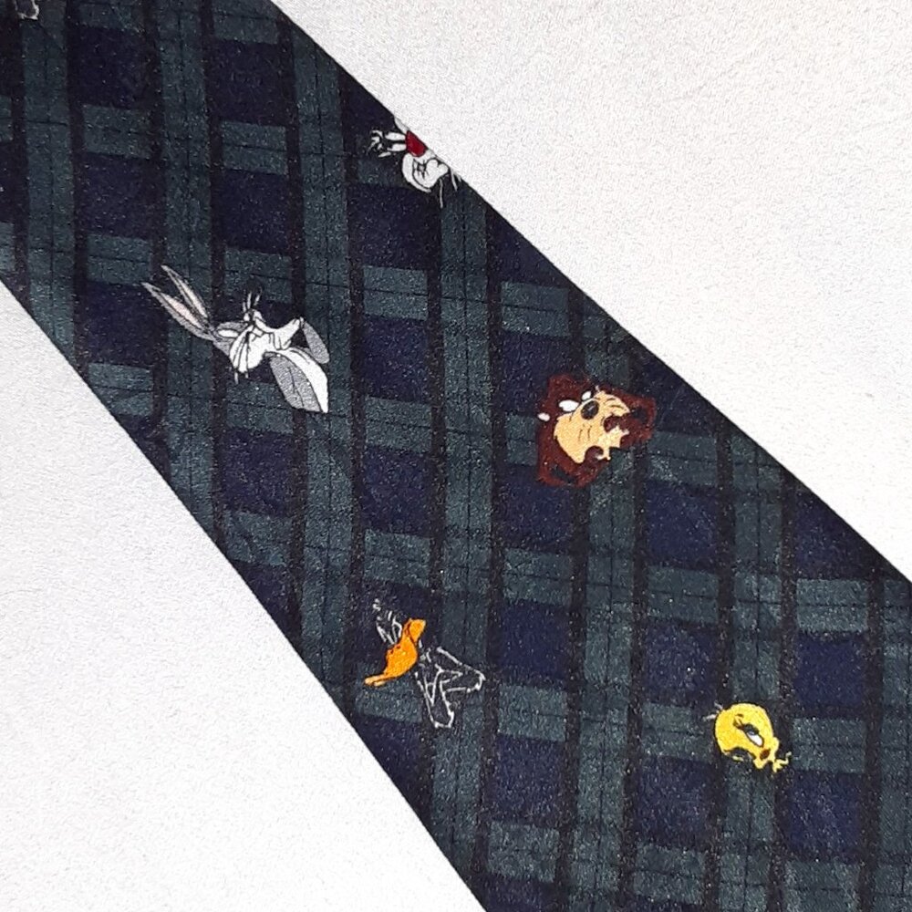 Looney Tunes * Warner Bros * Black Watch * Bugs Bunny Daffy Duck Tweety Taz *EUC